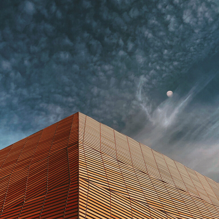 Ⅺ. 反構成 ─ 崩れることから始まる構造